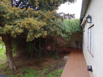 VENTA de casa en San Miguel , hermosa cuadra lote con 48 metros de fondo