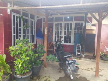 Rumah Asri 20 Meter Masuk Gang Type 70 LT 140 M2, Ngamprah, Bandung Barat