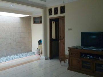 [533027] For sale 3 bedroom house, 150m2 - Medan Satria, Bekasi