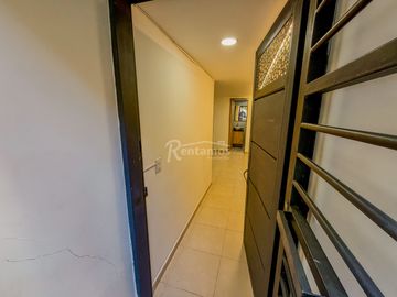 apartaestudio en arriendo en loma del chocho. Cod A777304