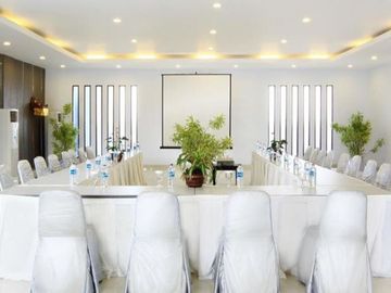 HOTEL BINTANG 3 , DEKAT BANDARA DAN PANTAI DI AREA KUTA