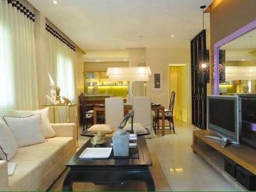 Ready for Occupancy 2 Bedroom Condo in Zinnia Towers in Quezon City