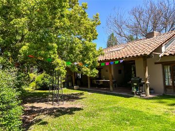 Casa en Venta en Pirque, Sector El Cruceral
