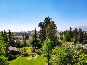 Casa en Venta en Pirque, Sector El Cruceral