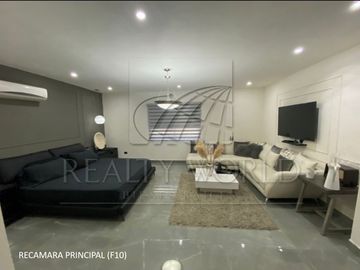 Casas Venta Santiago Zona Carr. Nacional 40-CV-5995