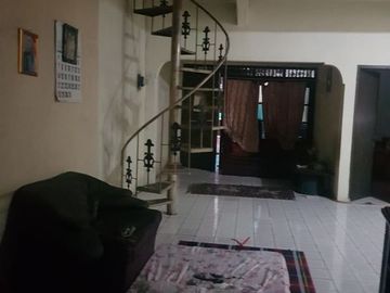 Dijual cepat rumah di Jl. Kalibaru Timur 1,Bungur - Jakarta Pusat