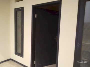 Rumah Bisa Untuk Usaha di Ciawitali Citeurep Cimahi harga : 450.000.000