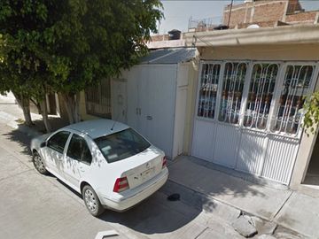 KGM- VENTA CASA REMATE SOLO EFECTIVO,VILLAS DE LA HACIENDA
