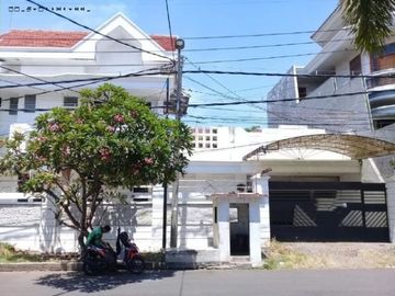 Rumah Wisma Permai Barat STRATEGIS ROW 3 MOBIL FURNISH