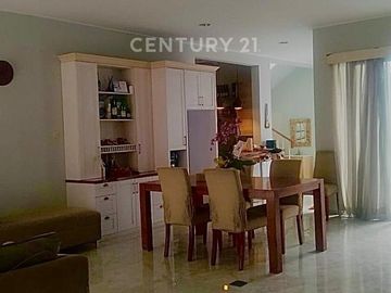 DIJUAL RUMAH BARU RENOVASI ADA POOL CIPETE JAKARTA SELATAN