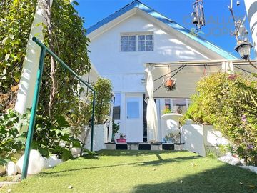 Casa en venta de 4 dorm. en Villa Alemana