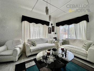 Casa en venta de 4 dorm. en Villa Alemana