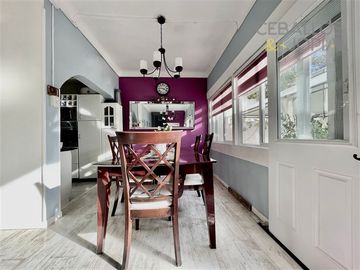 Casa en venta de 4 dorm. en Villa Alemana