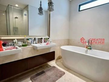 For Sale Beautiful House at Serenia Hills Lebak Bulus