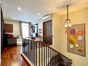 For Sale Beautiful House at Serenia Hills Lebak Bulus