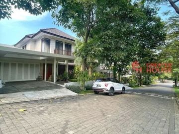 For Sale Beautiful House at Serenia Hills Lebak Bulus