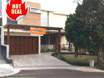 JUAL RUMAH MEWAH FULL FURNISHED DI DAGO PAKAR BANDUNG