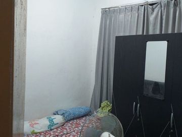 DIJUAL RUMAH SIAP HUNI DI KOMPLEK PURI PAMULANG YANG BEBAS BANJIR DAN LOKASI STRATEGIS