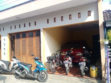 Hunian Balecatur Lokasi Strategi pas di hati bisa utk toko