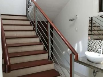 Rumah Pondok Hijau Gegerkalong Sersan Bajuri dekat Setiabudi Bandung