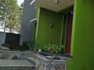 Rumah Pondok Hijau Gegerkalong Sersan Bajuri dekat Setiabudi Bandung