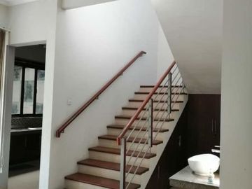 Rumah Pondok Hijau Gegerkalong Sersan Bajuri dekat Setiabudi Bandung