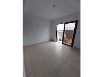 APARTAMENTO EN VENTA EN CLAYTON 2 REC +CBS