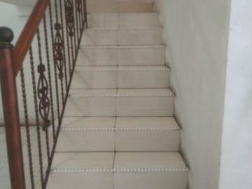 DIJUAL/SEWA RUMAH DI KELAPA KOPYOR TIMUR - KELAPA GADING