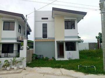 LA ALMIRAH CREST Ready for Occupancy 4 BR House for Sale in Liloan Cebu