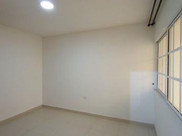 casa en venta en urbanización nueva granada. Cod V107703