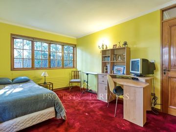 Encantadora y cálida casa en venta. La Reina Alta