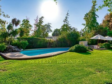 Encantadora y cálida casa en venta. La Reina Alta