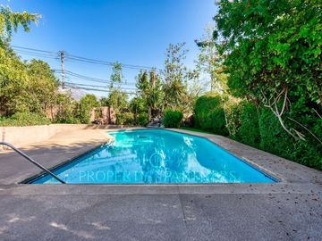 Encantadora y cálida casa en venta. La Reina Alta