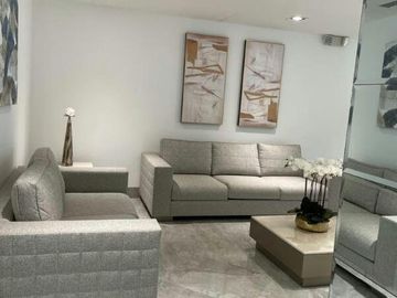 VENTA DE OFICINA EN EDIFICO PLATINUM