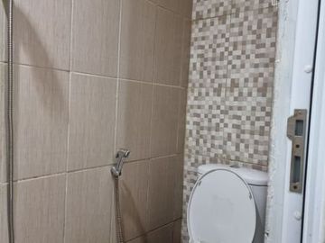 DIJUAL/SEWA RUMAH MURAH FULL RENOV DI MALIBU VILLAGE GADING SERPONG