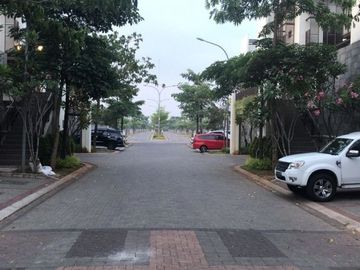 DIJUAL RUMAH WHELFORD 3 LANTAI MURAH DI GREENWICH PARK BSD