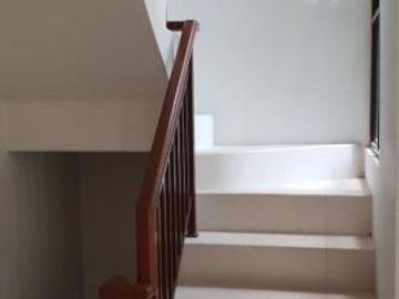 DIJUAL RUMAH WHELFORD 3 LANTAI MURAH DI GREENWICH PARK BSD