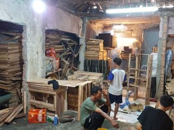 DI JUAL CEPAT RUMAH TUA HITUNG TANAH JL.CIPUTAT RAYA PINANG KEBAYORAN LAMA JAKARTA SELATAN,
