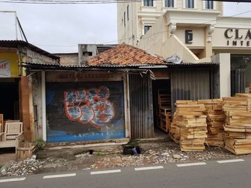 DI JUAL CEPAT RUMAH TUA HITUNG TANAH JL.CIPUTAT RAYA PINANG KEBAYORAN LAMA JAKARTA SELATAN,