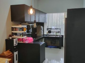 JOGLO CANTIK BERKHARAKTER SEMI FURNISHED DI PLAYEN