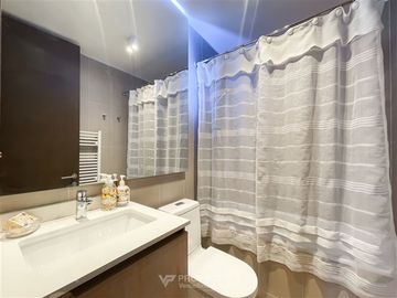 Departamento en venta de 3 dorm. en Lo Barnechea