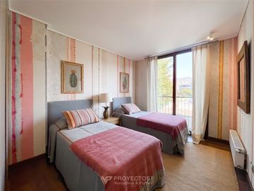 Departamento en venta de 3 dorm. en Lo Barnechea