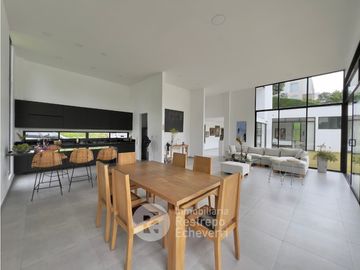 Casa en conjunto en arriendo, El Rosario, Manizales