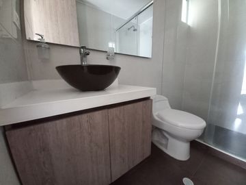 apartamento en venta en conjunto residencial portobello  piso 7. Cod V13275