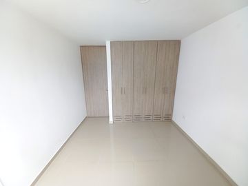 apartamento en venta en conjunto residencial portobello  piso 7. Cod V13275