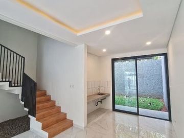 Rumah Baru Siap Huni Di Pesanggrahan Jakarta Selatan