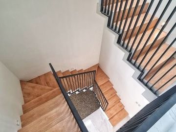 Rumah Baru Siap Huni Di Pesanggrahan Jakarta Selatan
