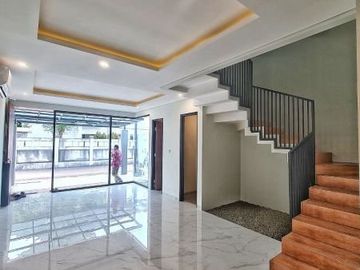 Rumah Baru Siap Huni Di Pesanggrahan Jakarta Selatan