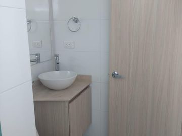 Se Vende Apartamento Para Estrenar En Venecia
