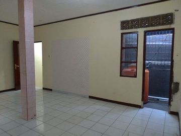Dijual Rumah Minimalis Siap Huni dekat fasilitas di Pondok Ungu Permai Bekasi